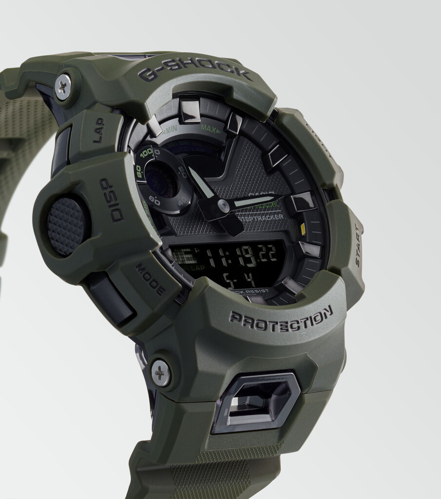Часы Casio G-SHOCK G-SQUAD GBA-900UU-3AER